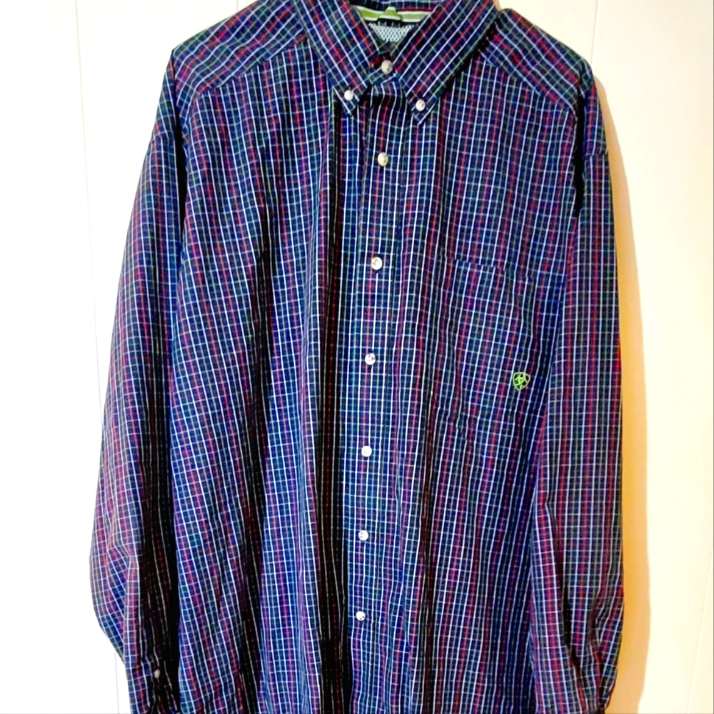 ARIAT PRO SERIES LONG SLEEVE BUTTON UP SHIRT. MENS Sz:XL  DARK BLUE PLAID. GREEN